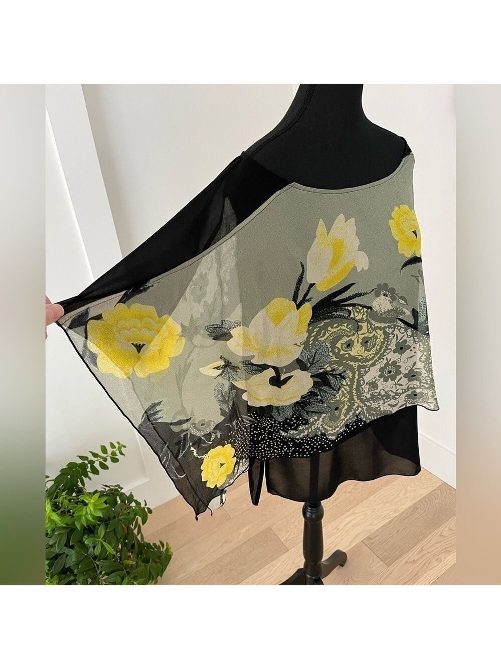 CITRON SANTA MONICA Silk Blouse Butterfly Sleeves Lightweight Flowy Sheer Chic